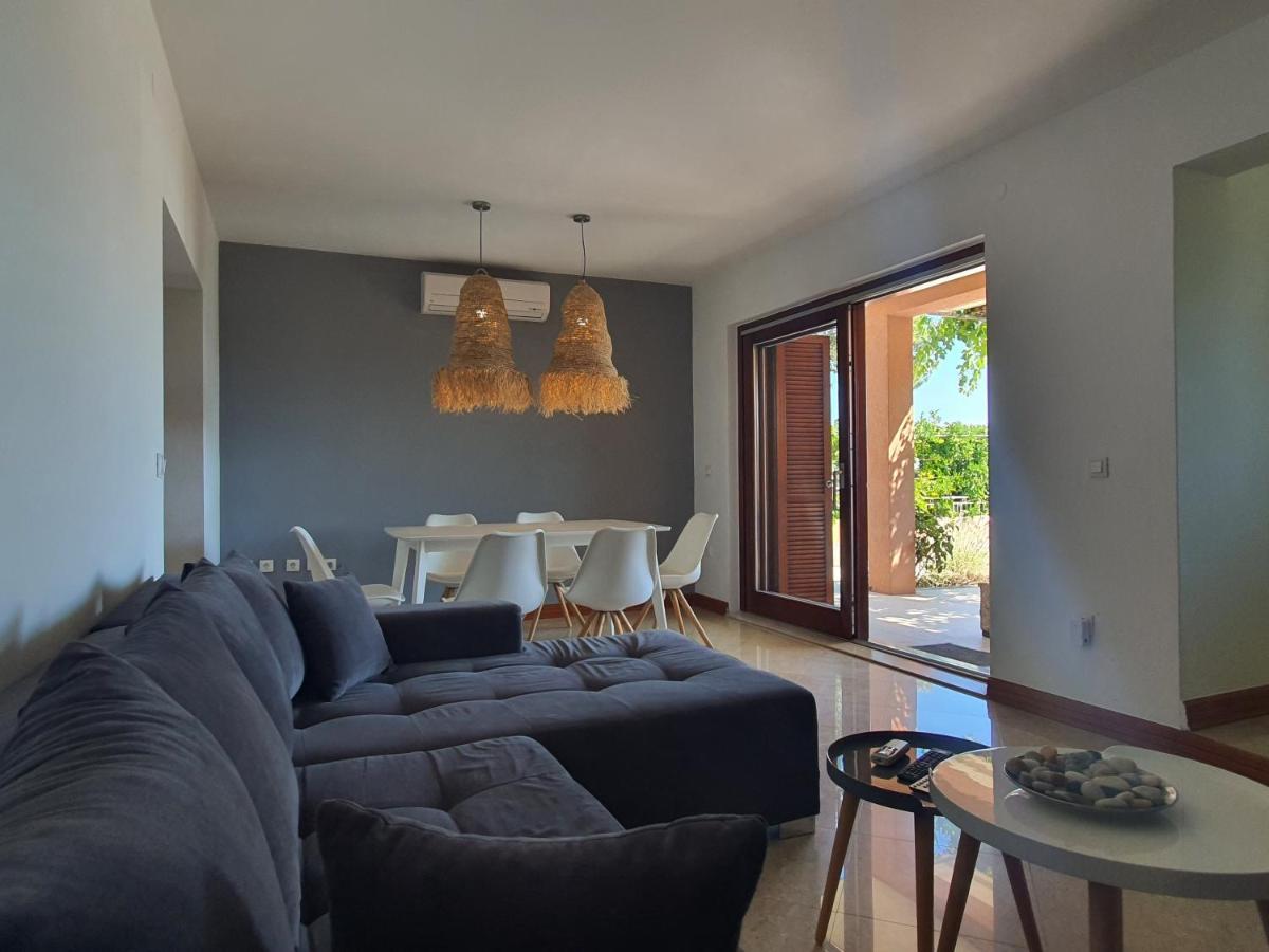 טוראני Apartments Villa Oliva מראה חיצוני תמונה