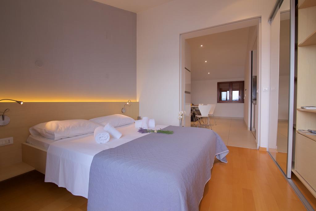 טוראני Apartments Villa Oliva מראה חיצוני תמונה